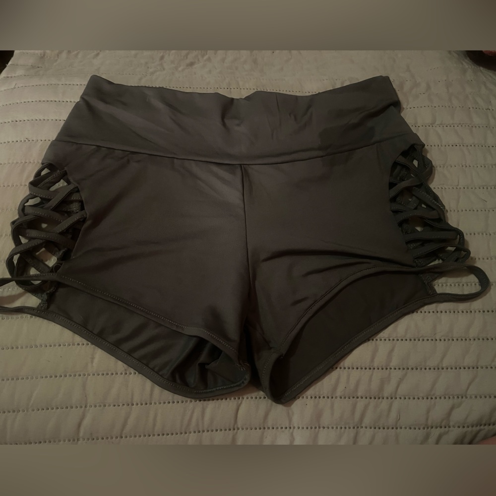 Comfy shorts size large but fit like a small